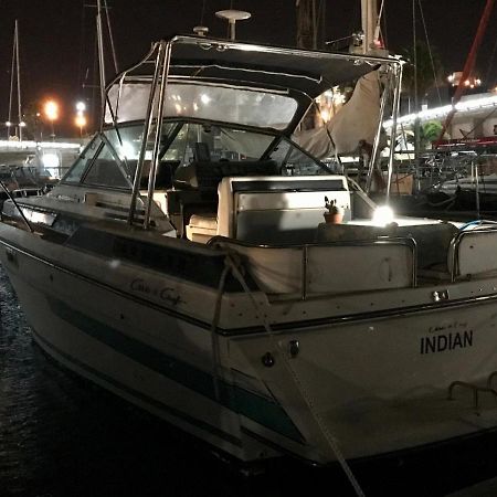 Yacht Experience Barcelona Hotel Sant Adria de Besos Exterior photo