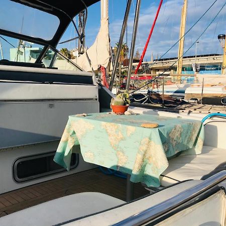 Yacht Experience Barcelona Hotel Sant Adria de Besos Exterior photo